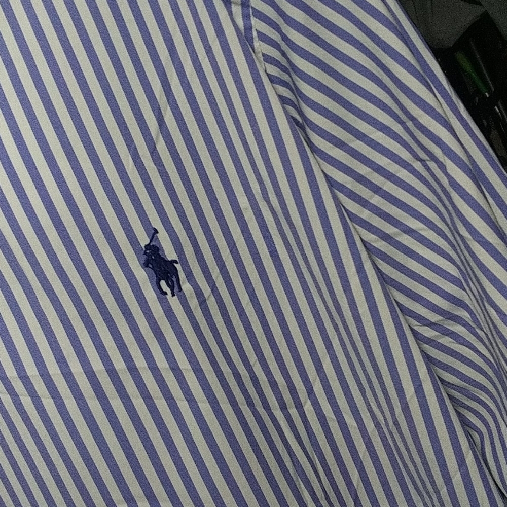 Shirt - Picture 3 of 5